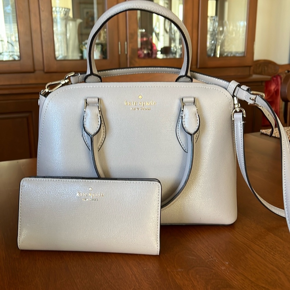 Kate spade handbag with matching wallet